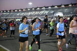 BIB: 1025, 1212, 123, 169
                            <button type="button" onclick="openModal(10836061)" class="btn btn-primary btn-sm float-right btn-popup" data-toggle="modal" data-target=".modal-high-quality">
                        <i class="fas fa-shopping-cart"></i> Add to Cart
                    </button>
                                            <button type="button" onclick="isThisMe(10836061, true)" class="btn btn-success btn-sm float-right btn-popup btn-isme hidden" data-toggle="tooltip" data-placement="bottom" title="นี่คือรูปของคุณใช่ไหม คลิกที่นี่เพื่อเอาเข้าอัลบั้ม">
                        <i class="fas fa-plus"></i> Add to album
                    </button>
                    <button type="button" onclick="isThisMe(10836061, false)" class="btn btn-warning btn-sm float-right btn-popup btn-isnotme hidden">
                        <i class="fas fa-ban"></i> Remove from album
                    </button>